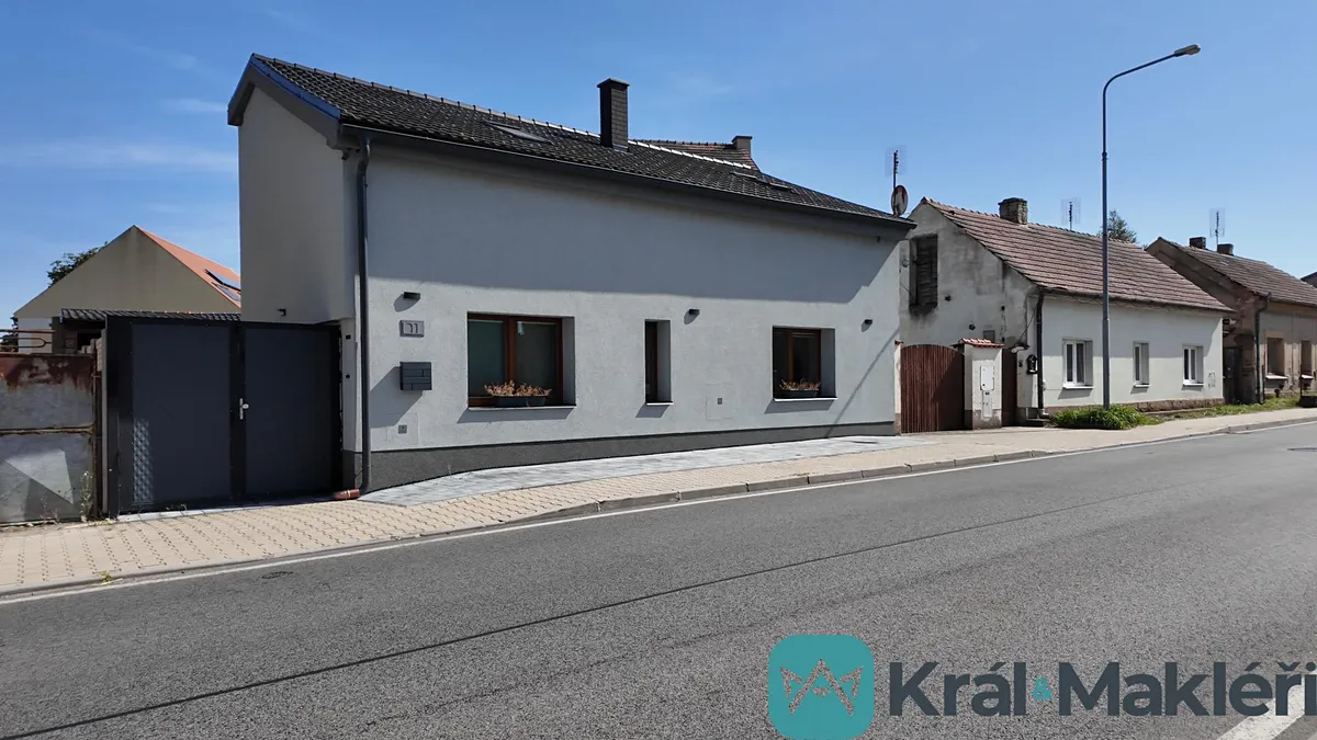 Prodej rodinného domu 126 m², pozemek 270 m²